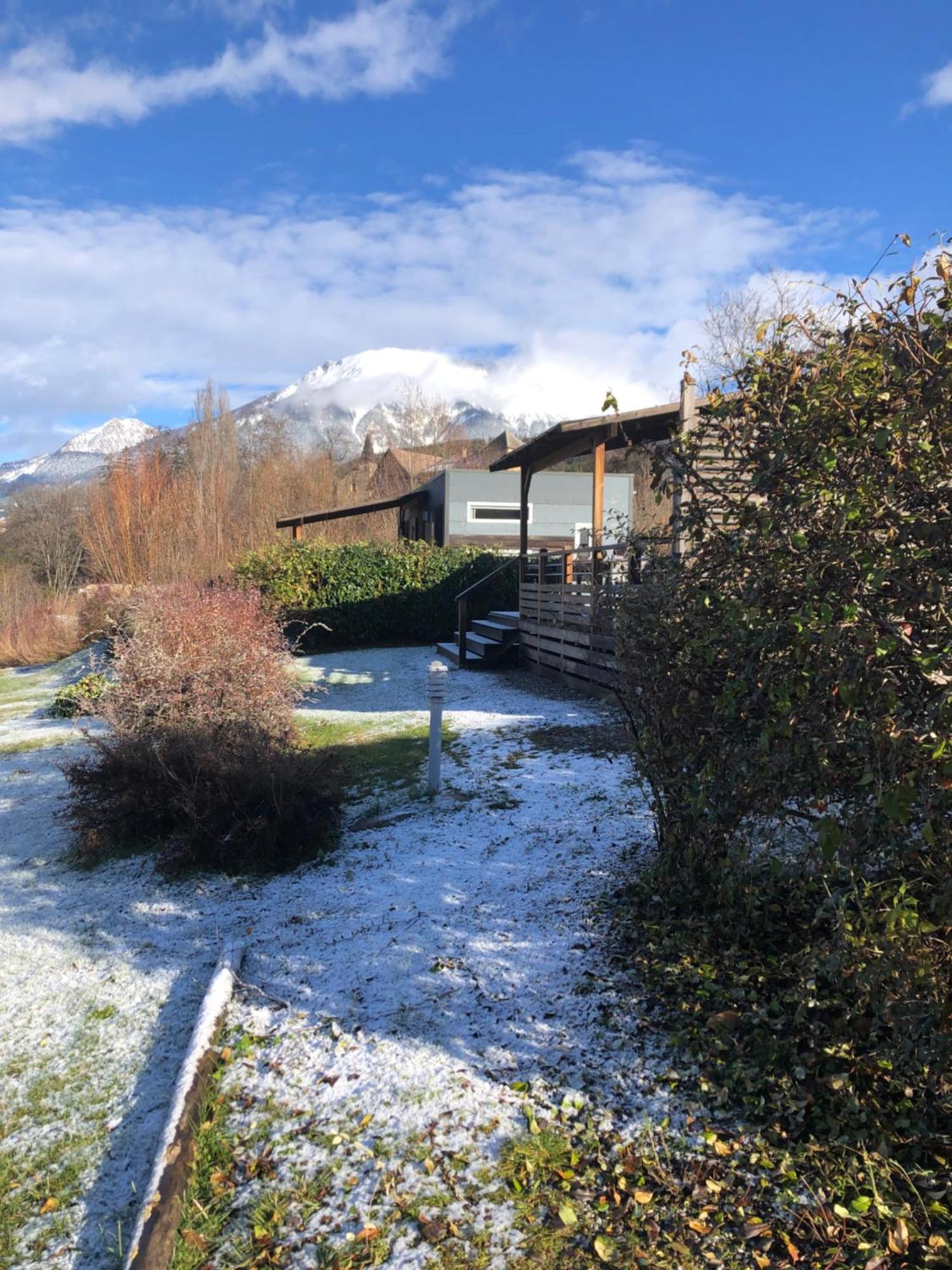 Camping-Hotel De Plein Air Les 2 Bois Baratier Exterior photo