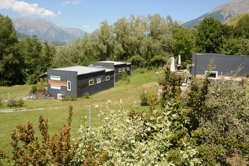 Camping-Hotel De Plein Air Les 2 Bois Baratier Exterior photo